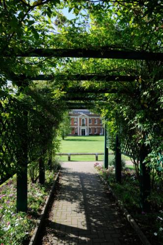 Priory Gardens, Dunstable